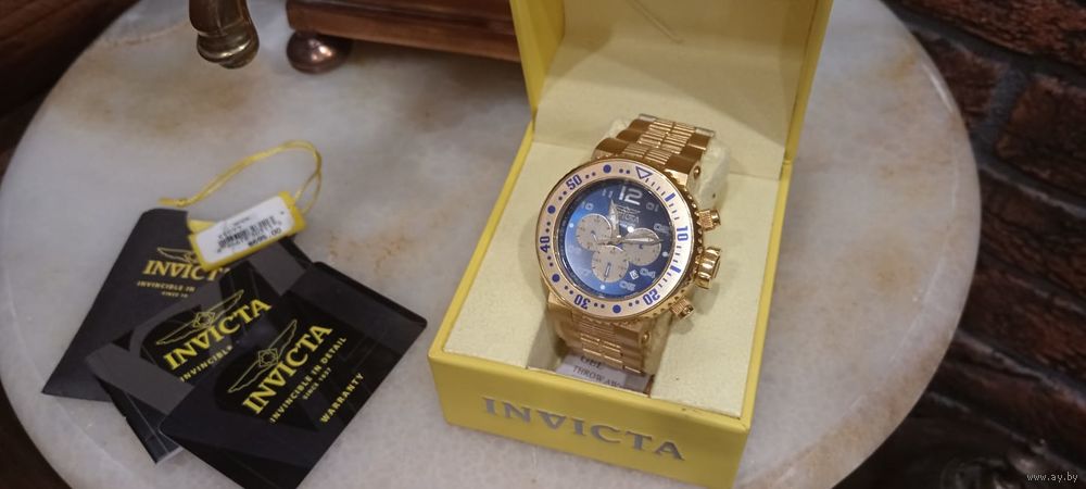 Invicta 25077 discount